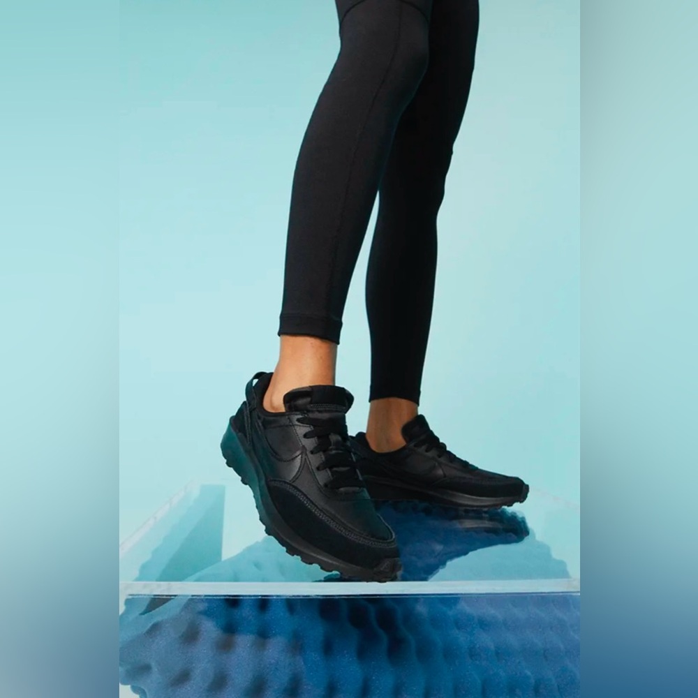 nike waffle leggings